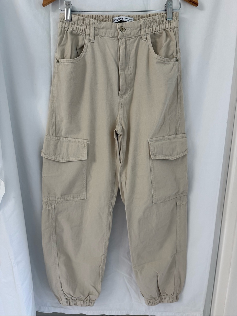Berksha Khaki Cargo Jogger Pants